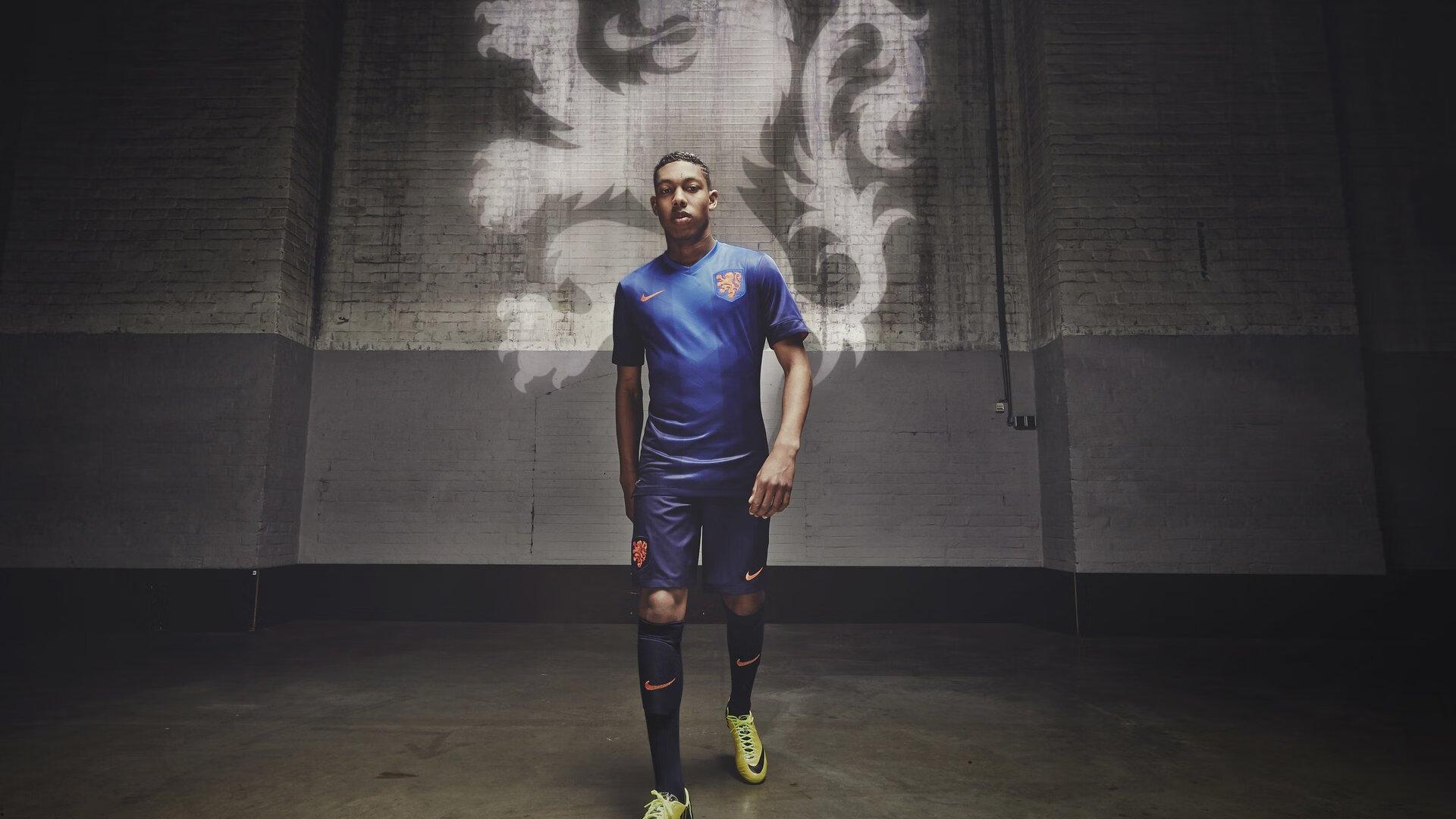 恩昆库仍列拜仁引援清单，切尔西立场明确，只接受转会报价